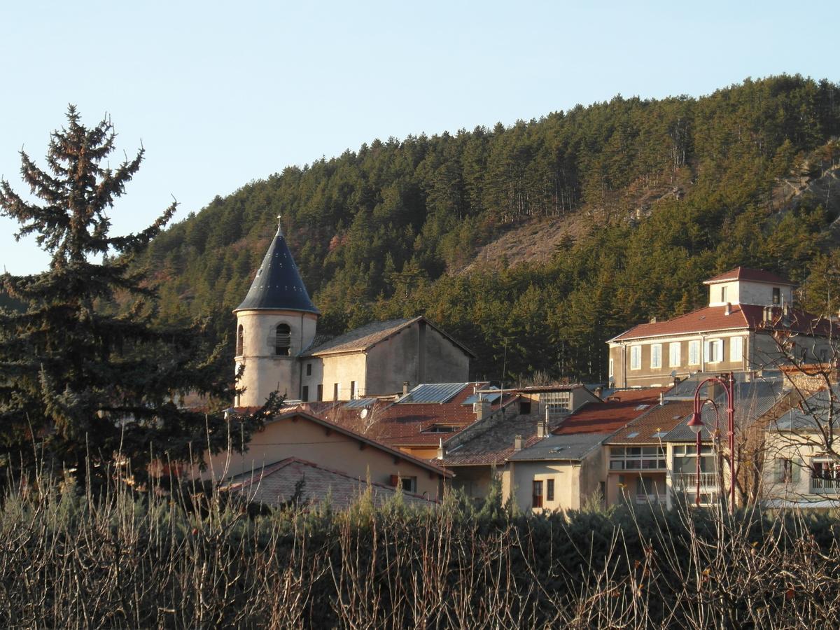 Au Vieux Tilleul Bed & Breakfast Veynes Exterior photo