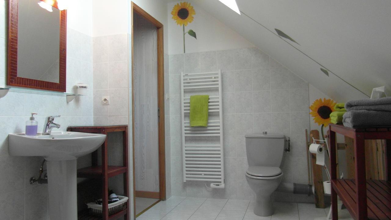 Au Vieux Tilleul Bed & Breakfast Veynes Exterior photo